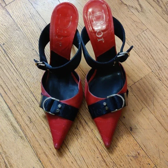 Red Dior shoe - Picture 3 of 6